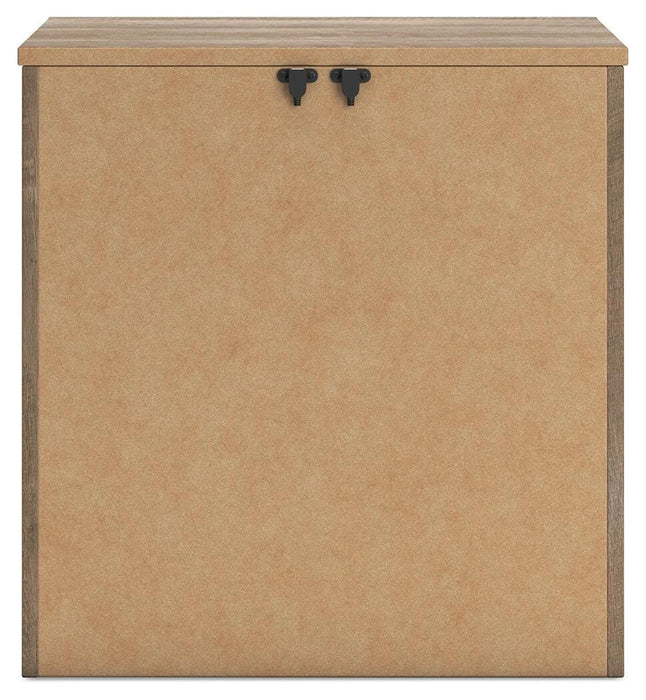 Gachester Nightstand