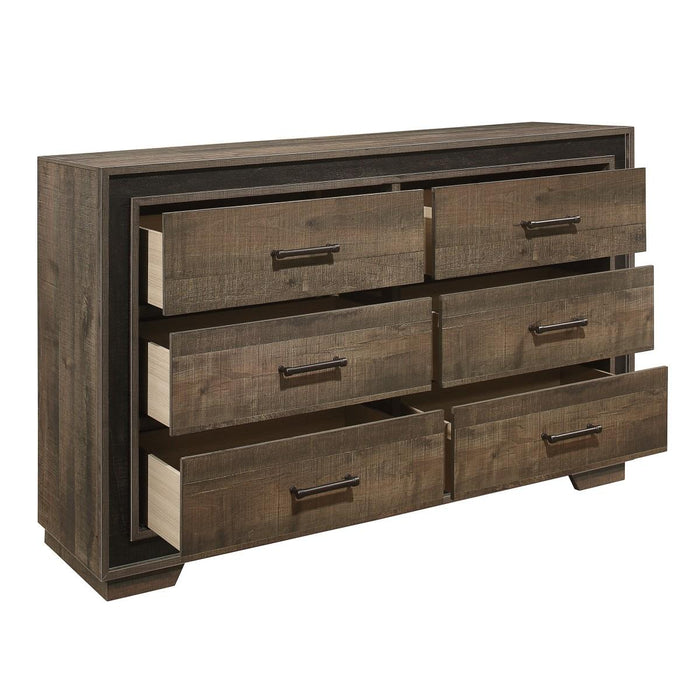 Ellendale 4 and 5 Piece Bed Set